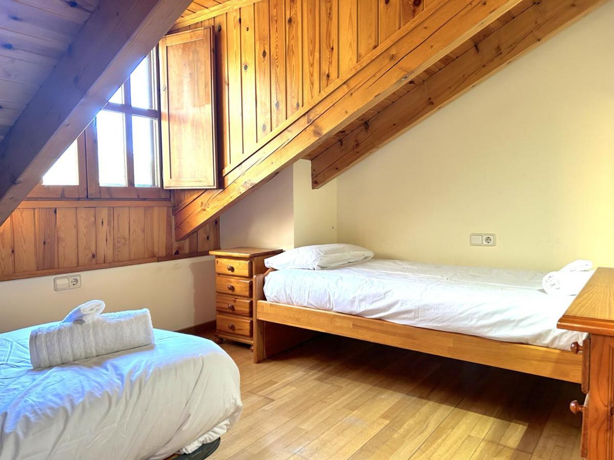 Duplex Familiar I De Muntanya A Escalo By Rural D'Aneu Apartment Exterior photo