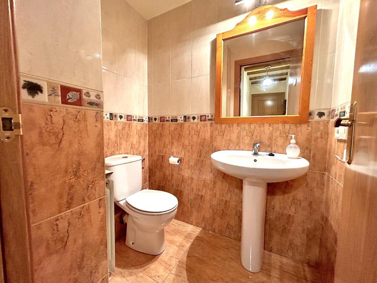 Duplex Familiar I De Muntanya A Escalo By Rural D'Aneu Apartment Exterior photo